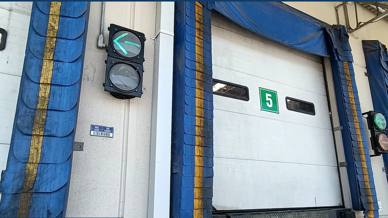 Mantenimiento de andenes e infraestructura logística.